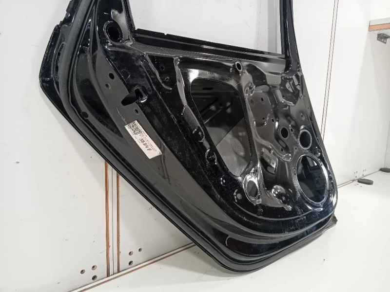 Porta POST SX 8W9833051E Audi A4 8W5 Avant 2015