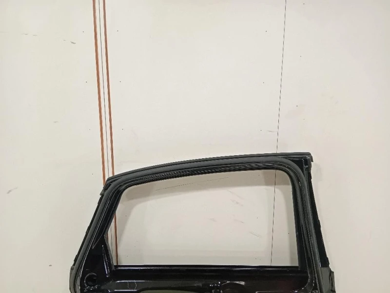 Porta POST SX 8W9833051E Audi A4 8W5 Avant 2015