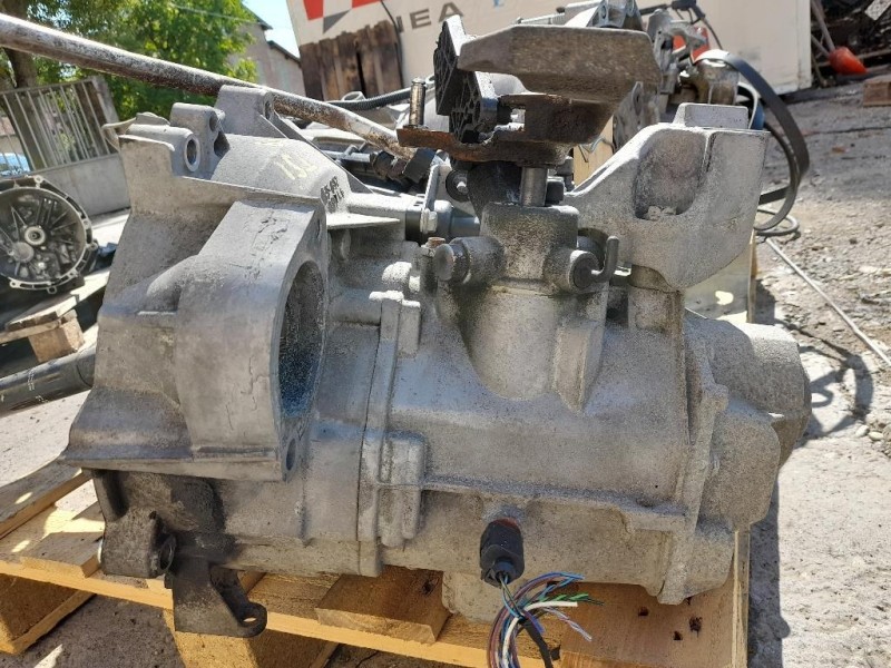 Cambio CBZB LHY 0AJ301103 Volkswagen GOLF VI 2009