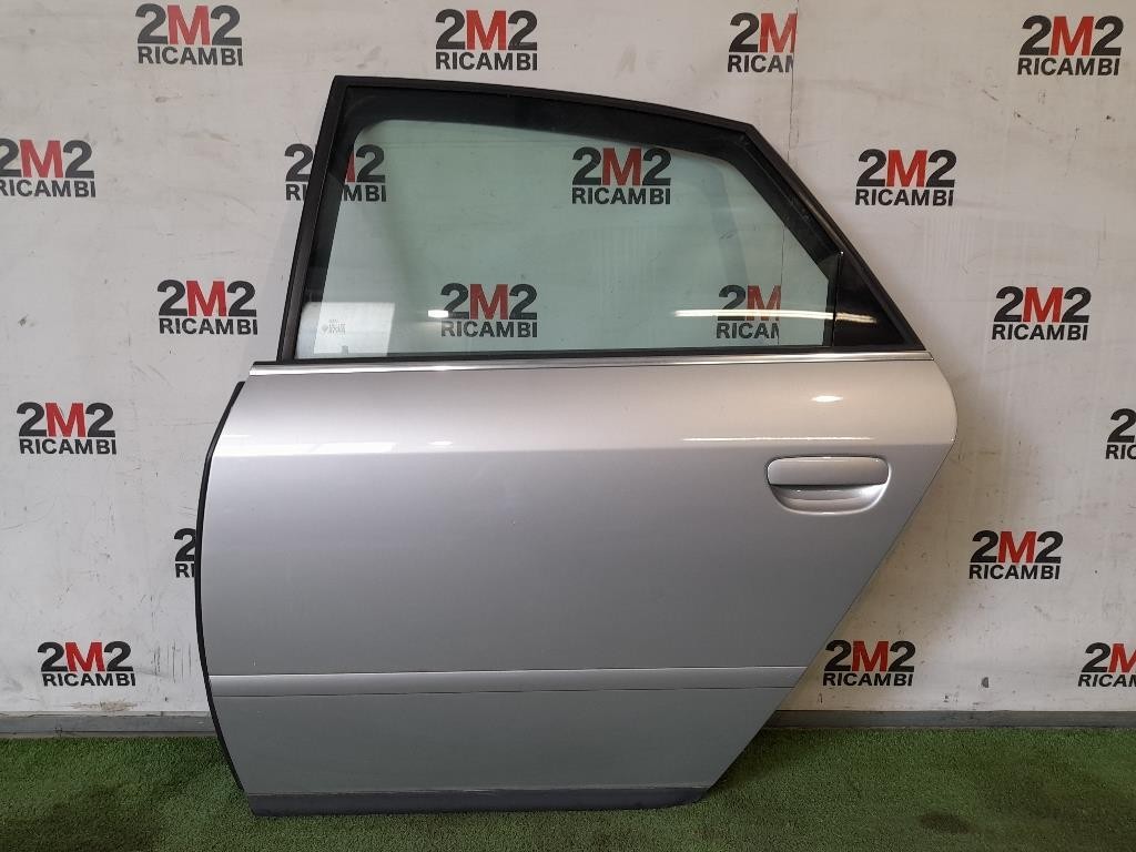 Porta POST SX 4B0833051 Audi A6 4B 1997