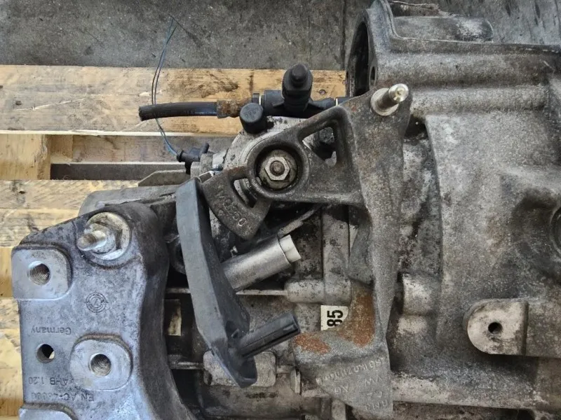 Cambio KRM 6 MARCE 0AF300042H Volkswagen GOLF VI 2009