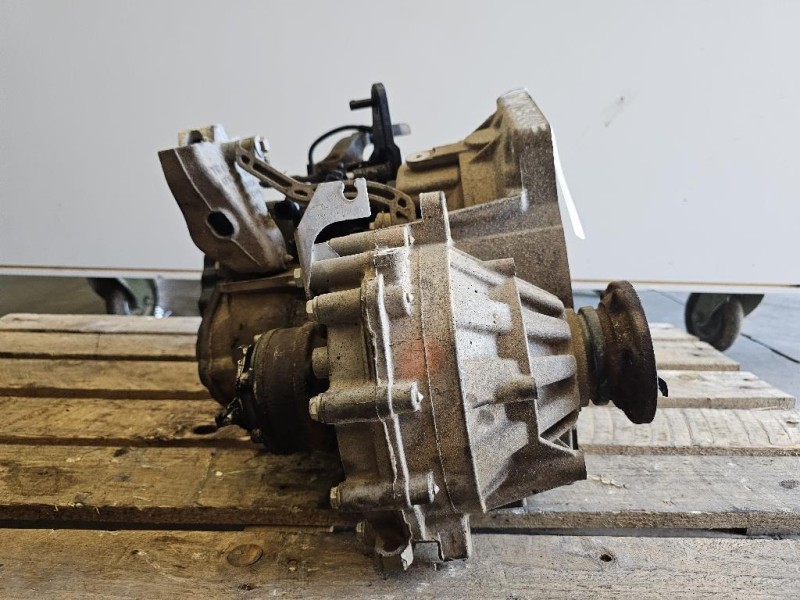 Cambio LUB LVN NVT 5 M 0AF300042H Volkswagen GOLF VI 2009