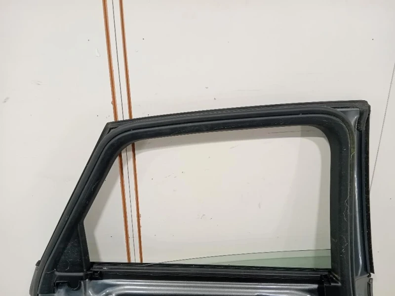 Porta POST SX 8U0833051 Audi Q3 8UB 2012