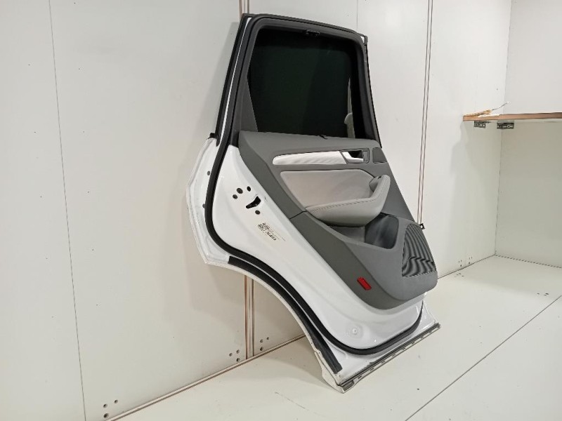 Porta POST SX 8R0833051B Audi Q5 8RB 2012