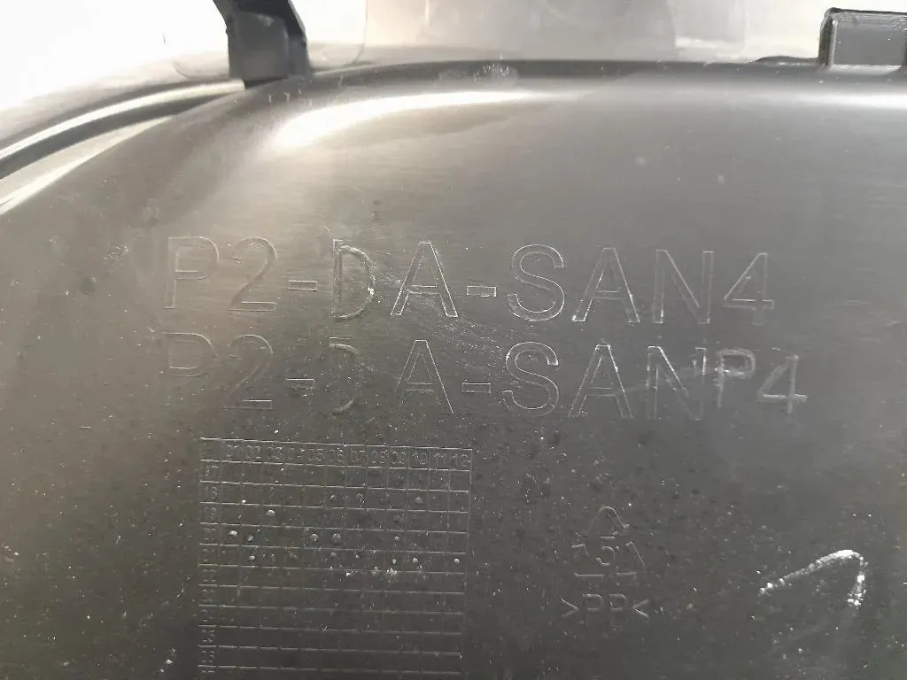 Paraurti POST P2-DA-SAN4 Dacia Sandero II 2016