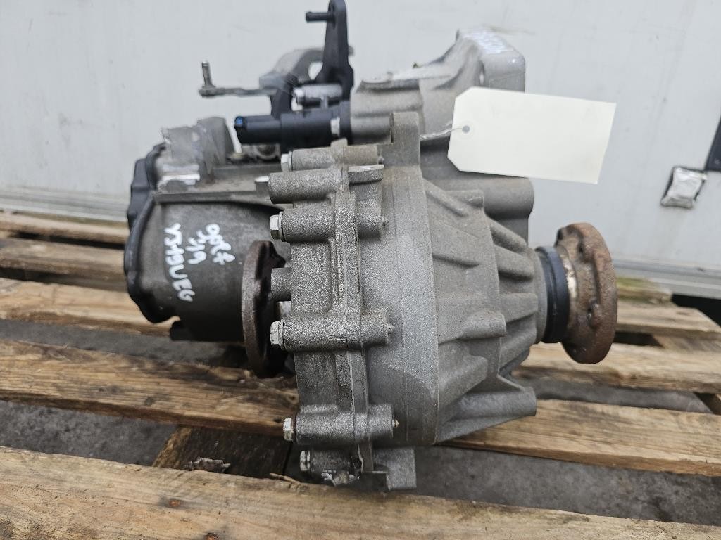 Cambio TKV 0A4300054F 6 MARCE MANUALE Volkswagen GOLF VII 2017