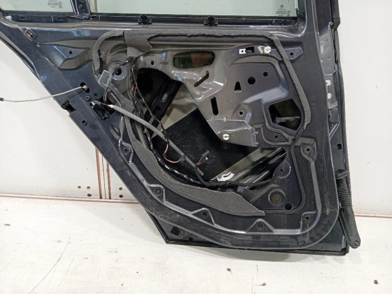 Porta POST SX NUDA 41527191017 Bmw Serie 1 E87 Berlina 2005