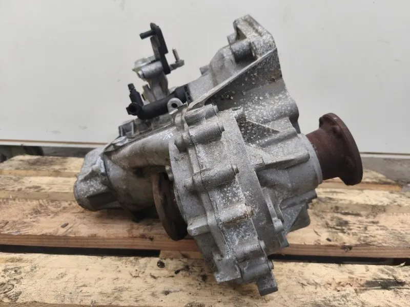 Cambio 6 MARCE MANUALE Volkswagen GOLF VII 2017