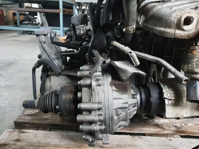 Cambio BFS 02J300052HX Volkswagen NEW Beetle I Cabrio 2002