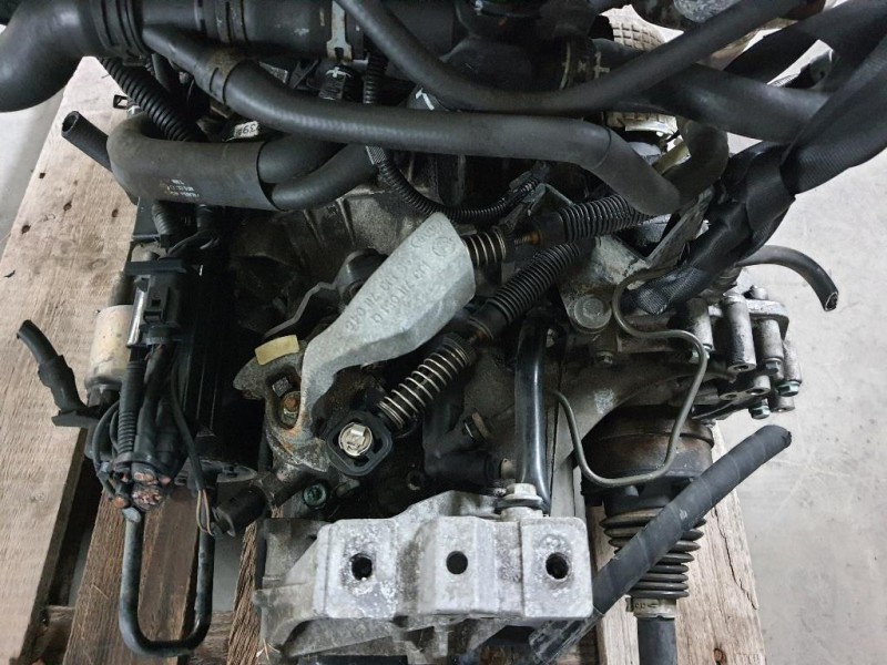 Cambio BFS 02J300052HX Volkswagen NEW Beetle I Cabrio 2002