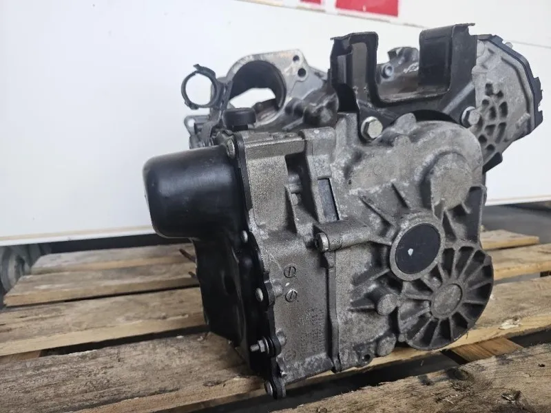 Cambio NAY 0AM300054HX010 Volkswagen POLO VI 2009