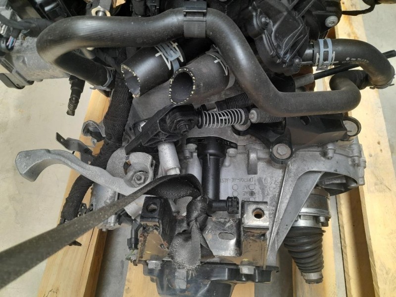 Cambio CJZC 02T300049SX Volkswagen POLO VI 2014