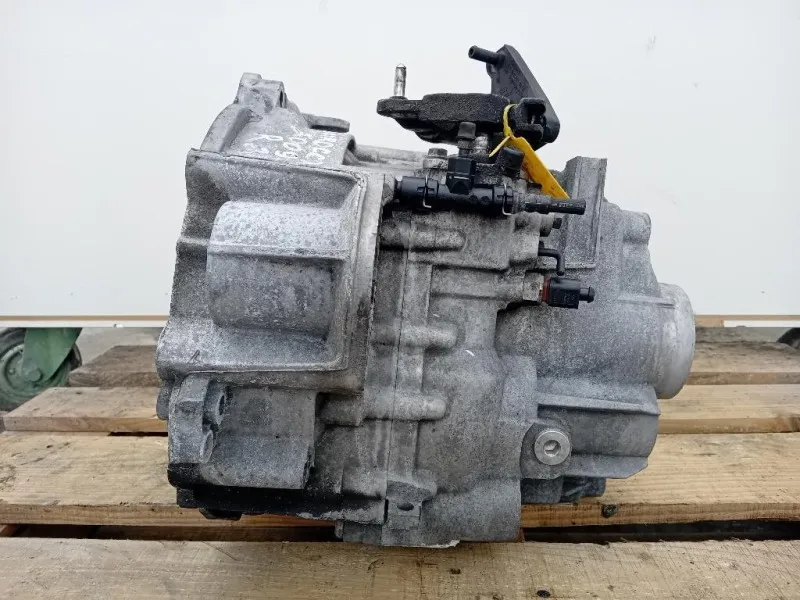 Cambio KNU 6 MARCE MANUALE Volkswagen Scirocco III 2009