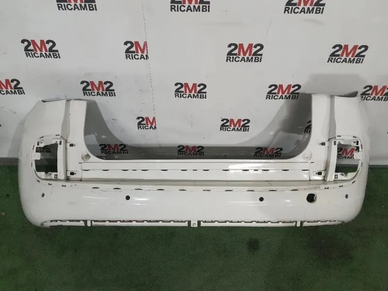 Paraurti POST 71777657 Fiat 500L 2013