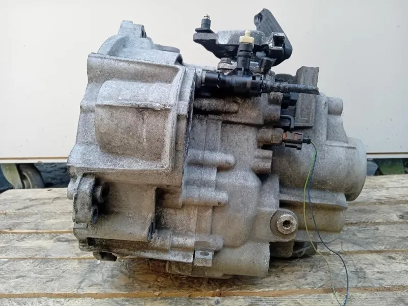 Cambio 6 MARCE MANUALE Volkswagen Touran III 2010