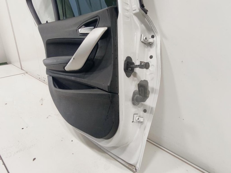 Paraurti POST 71777666 Fiat 500L 2013