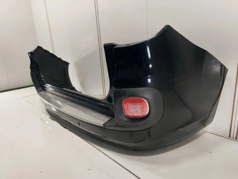 Paraurti POST 71777655 Fiat 500L 2013