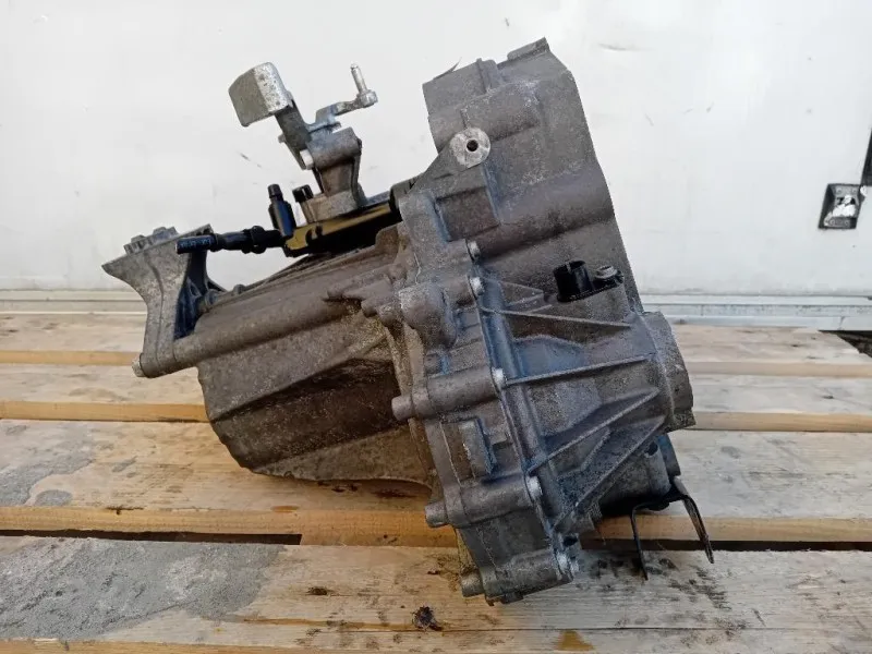 Cambio CAMBIO Volkswagen UP 2012