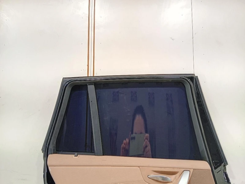 Porta POST SX 41003449337 Bmw X3 E83 2004