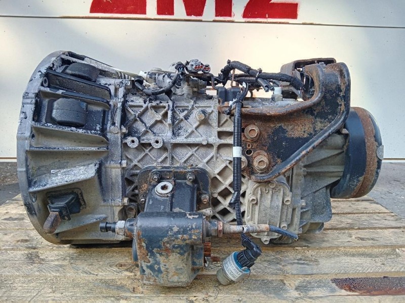 Cambio HINO 300 ANNO 2016 Hino 300