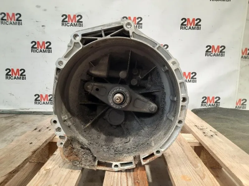 Cambio Revisionato 5563864AU4 6 MARCE MANUAL 23008610983 Bmw Serie 1 F20 Berlina 2012