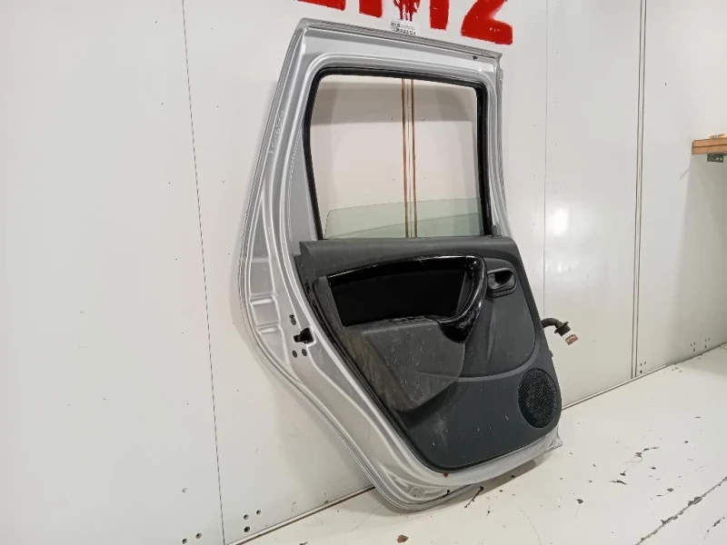 Porta POST SX 821012768R Dacia Duster I 2014
