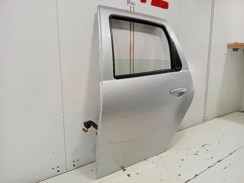 Porta POST SX 821012768R Dacia Duster I 2014