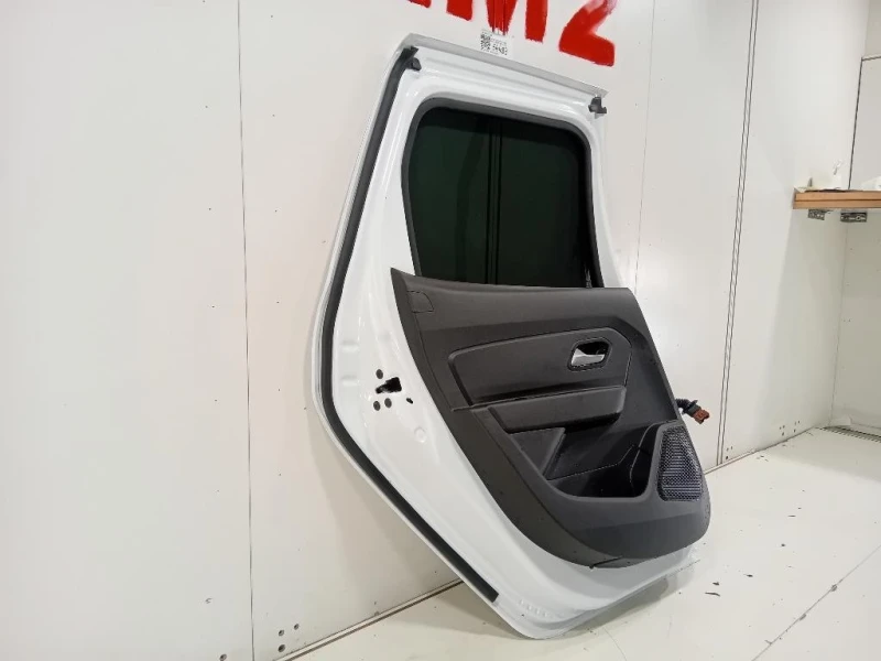 Porta POST SX 821017139R Dacia Duster II 2021