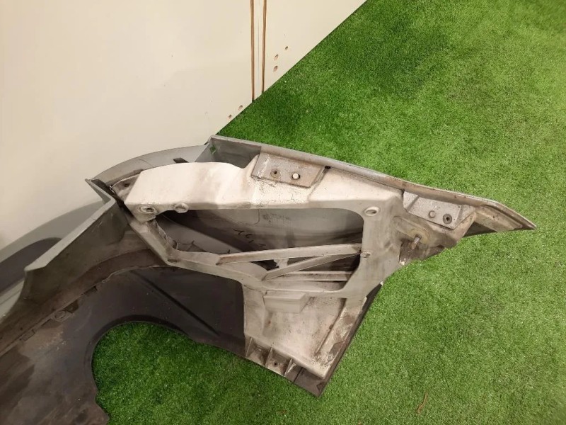 Paraurti POST 3M51-R17906-AB Ford Focus II 2005