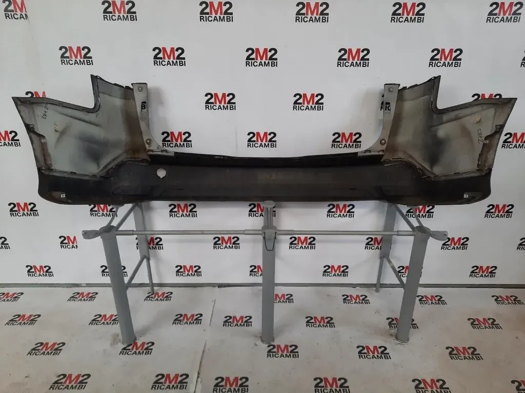 Paraurti POST 1744021 Ford Focus IV 2011