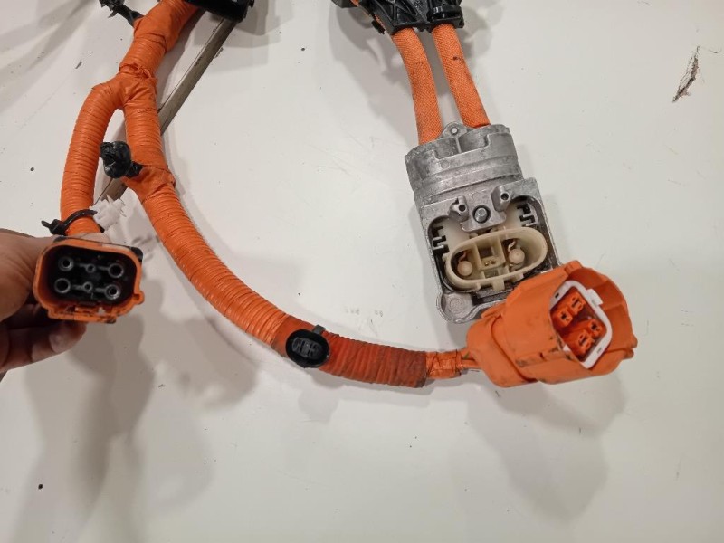 Caricabatteria CARICABATTERIA Ford KUGA III 2020