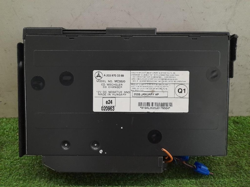 Caricatore CD A2038703389 Mercedes Classe CLK C209 2003