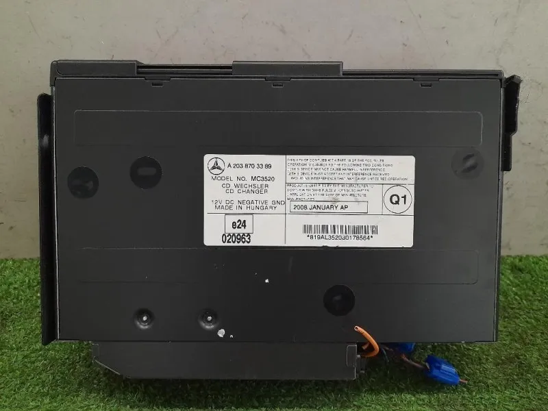 Caricatore CD A2038703389 Mercedes Classe CLK C209 2003