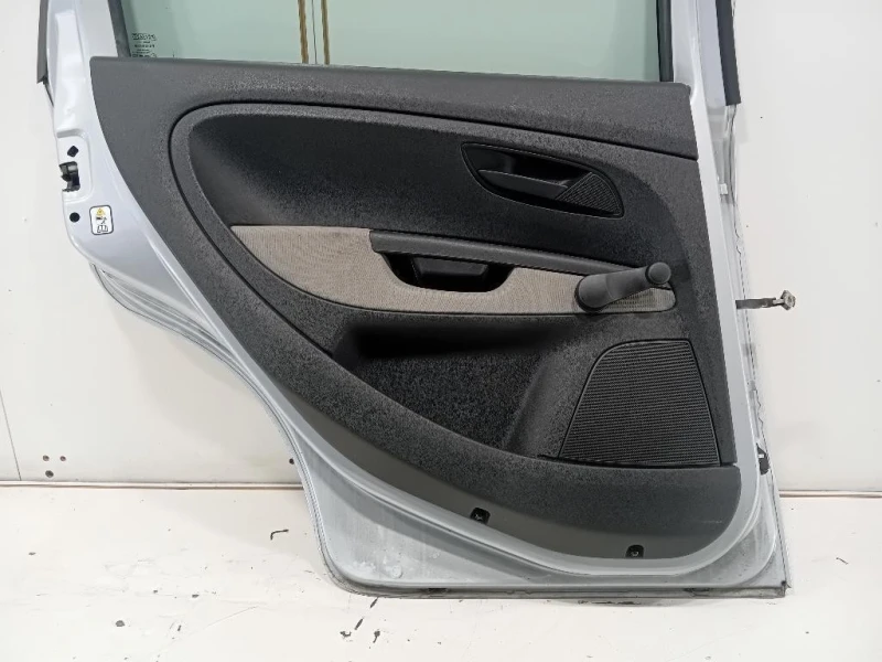 Porta POST SX PORTA POST SX Fiat Punto II 2003