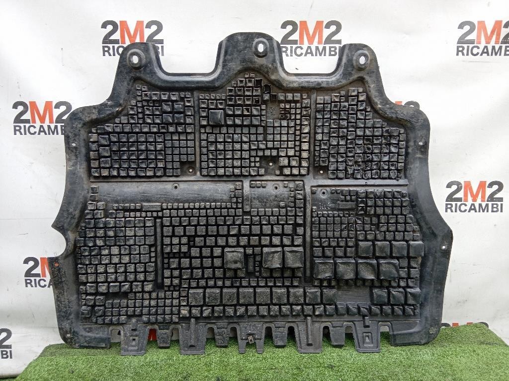 Carter Protezione Motore ANT 7N0 825 235 B Volkswagen Touran III 2010