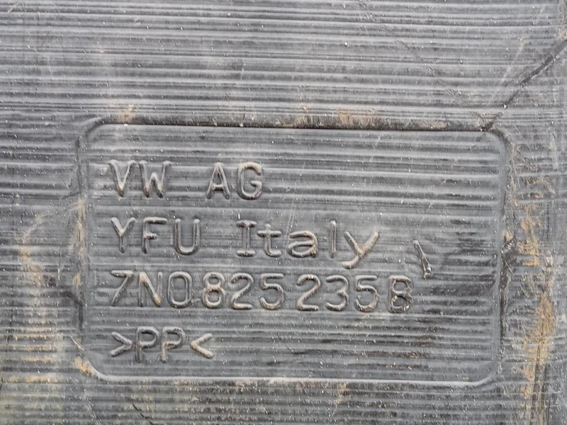 Carter Protezione Motore ANT 7N0 825 235 B Volkswagen Touran III 2010