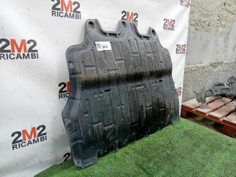 Carter Protezione Motore ANT 7N0 825 235 B Volkswagen Touran III 2010
