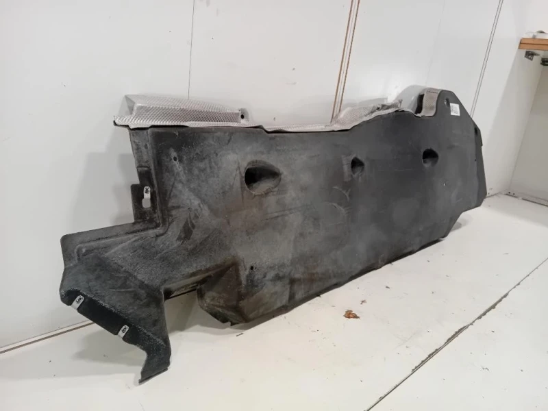 Carter Protezione Sottoscocca Centrale DX J9C3-104C20-AD Jaguar E-pace 2017