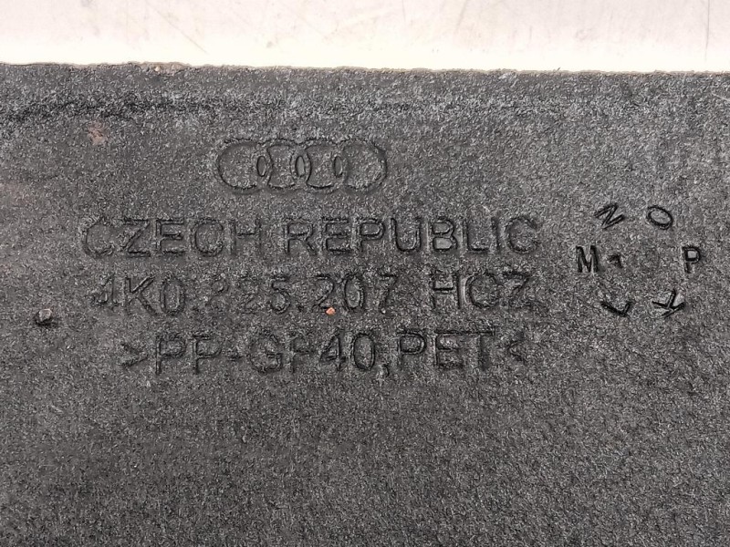 Carter Protezione Sottoscocca Centrale SX 4K0 825 207 Audi A6 4a5c8 Avant 2018