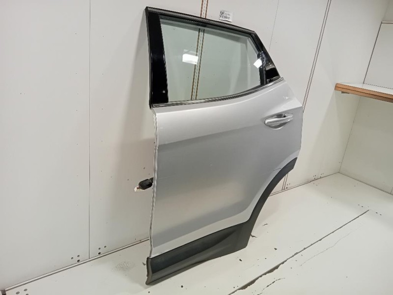 Paraurti POST 86611-1K000 Hyundai IX20 2011