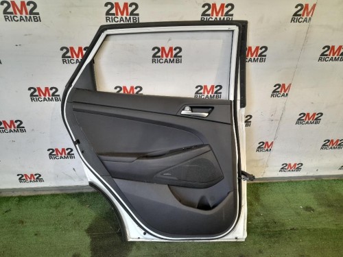 Cassa Altoparlante Subwoofer Autoradio 8P4 035 382 E Audi A3 8PA Sportback 2008