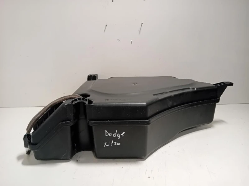 Cassa Altoparlante Subwoofer Autoradio 05091021AD Dodge Nitro 2007