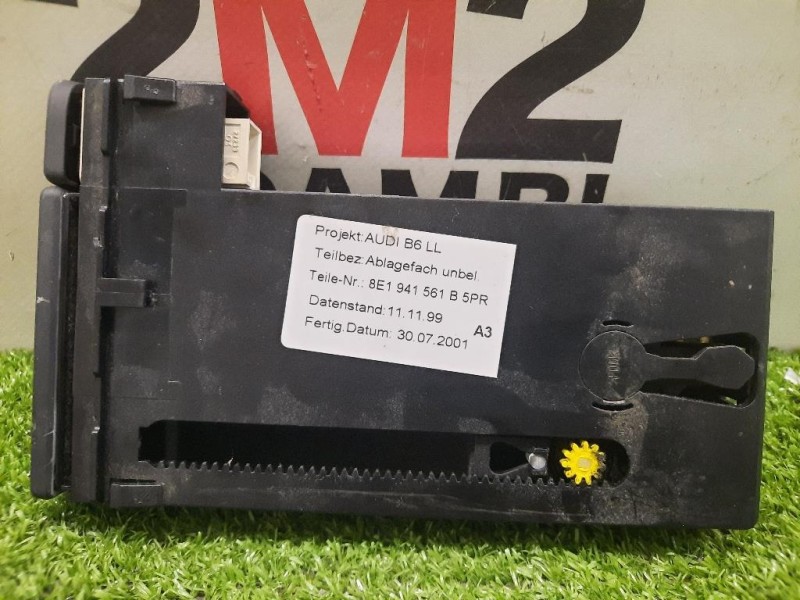 Cassetto BOX Portaoggetti 8E1941561B ESP Audi A4 8ED Avant 2005