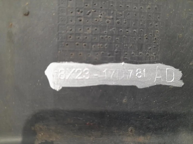 Paraurti POST 8X2317D781AD Jaguar XF I 2008