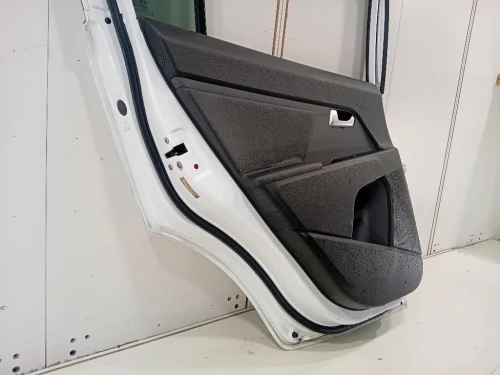Porta POST SX 770033W010 Kia Sportage III 2010