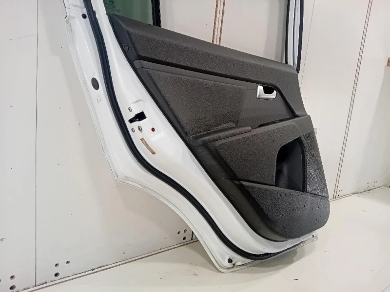 Porta POST SX 770033W010 Kia Sportage III 2010