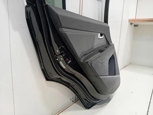 Porta POST SX 770033W010 Kia Sportage III 2010