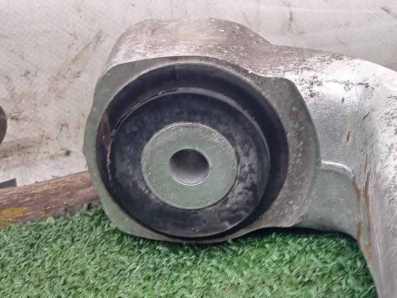 Braccio Oscillante ANT DX BRACCIO OSCILLANTE ANT DX Mercedes Classe ML W166 2012