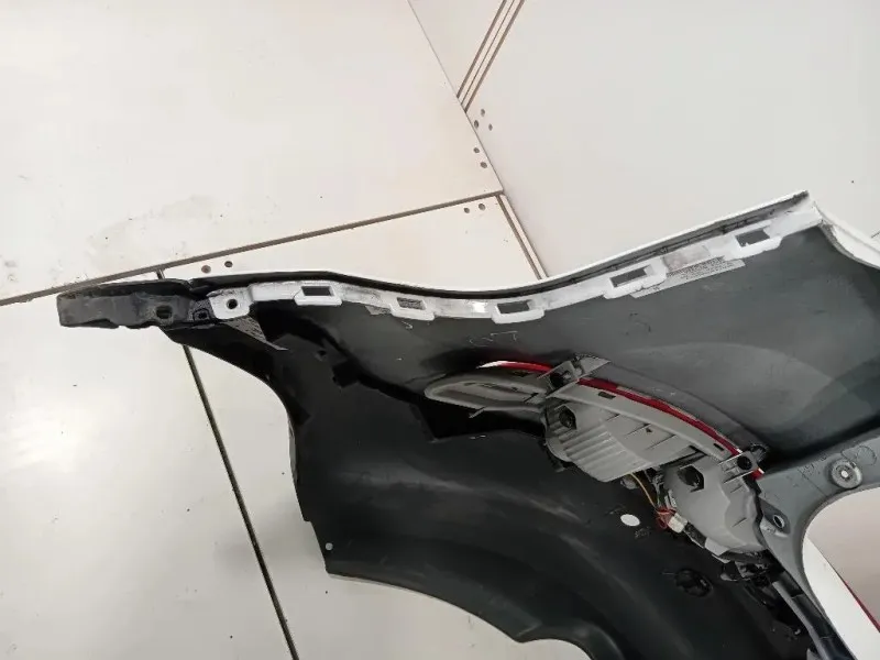 Paraurti POST 86611-3U000 Kia Sportage III 2010