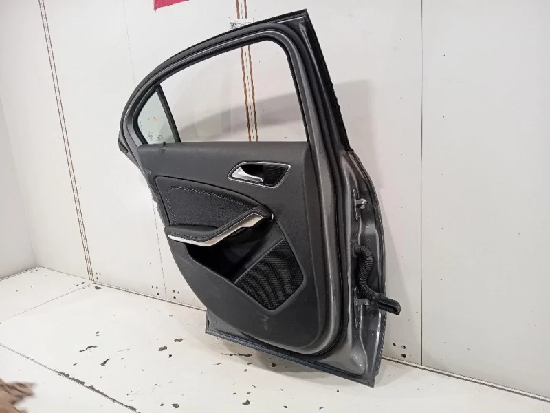 Porta POST SX A1767300105 Mercedes Classe A W176 2013